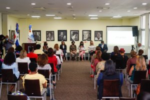 Auditorio y participantes del evento.
